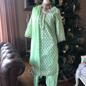 Tunic top salwar kameez kurta India sari Bollywood
